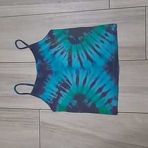 Custom tye die
